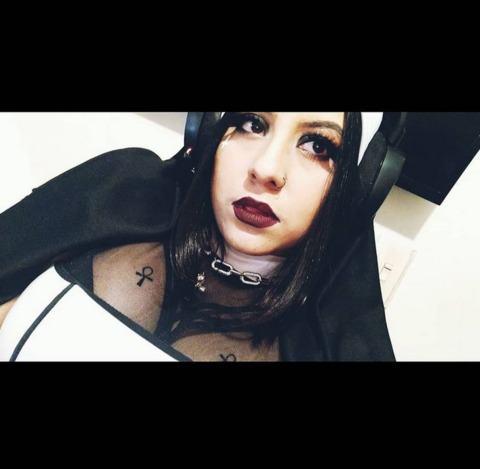 socherry OnlyFans - Free Access to 32 Videos & 57 Photos Onlyfans Free Access