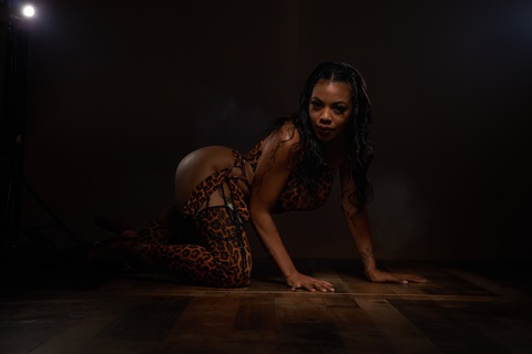 spicybrownsugar_888 OnlyFans - Free Access to 32 Videos & 54 Photos Onlyfans Free Access