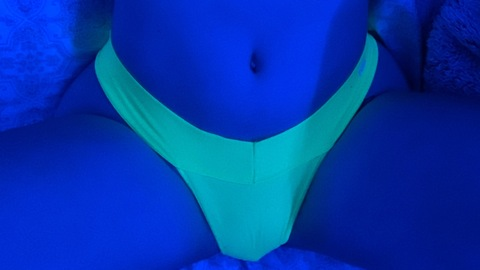 spicyladyxx OnlyFans - Free Access to 34 Videos & 100 Photos Onlyfans Free Access