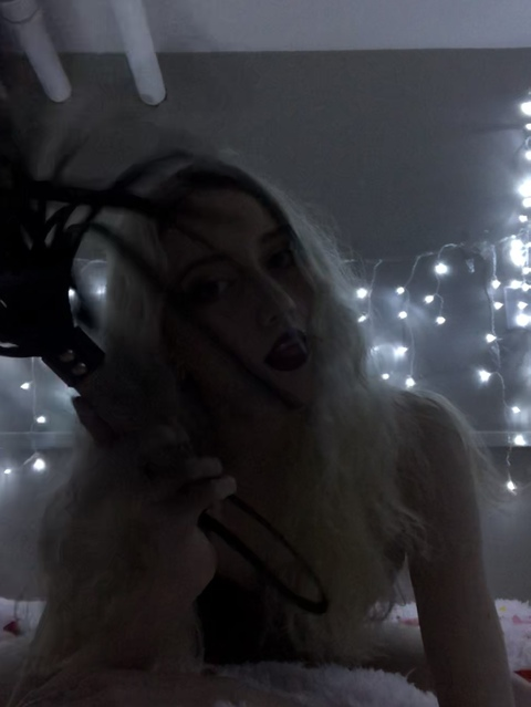 spookyxo OnlyFans - Free Access to 32 Videos & 49 Photos Onlyfans Free Access