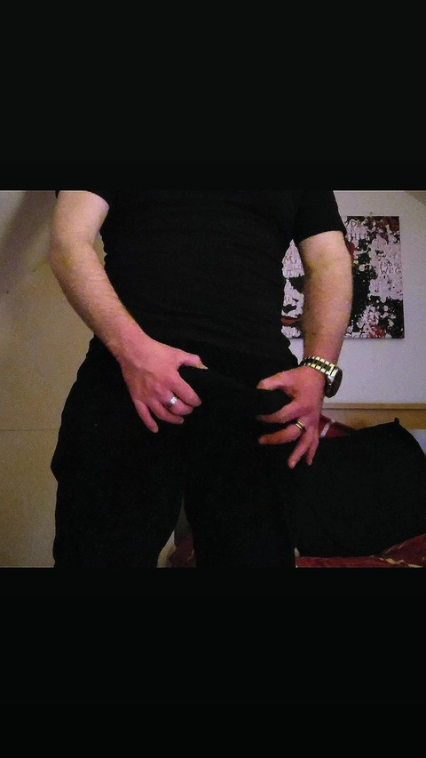 staffsmasclad OnlyFans - Free Access to 32 Videos & 49 Photos Onlyfans Free Access
