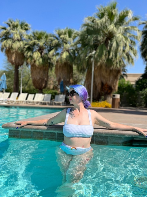 starletshivers OnlyFans - Free Access to 32 Videos & 49 Photos Onlyfans Free Access
