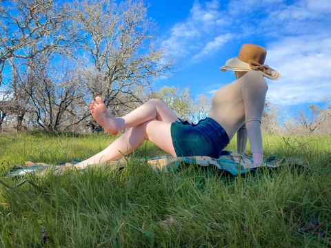 starprincessr3 OnlyFans - Free Access to 32 Videos & 49 Photos Onlyfans Free Access