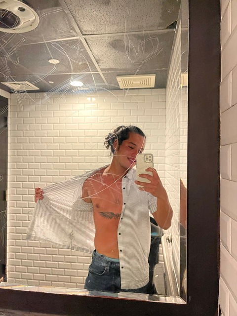 steviebeats OnlyFans - Free Access to 32 Videos & 49 Photos Onlyfans Free Access