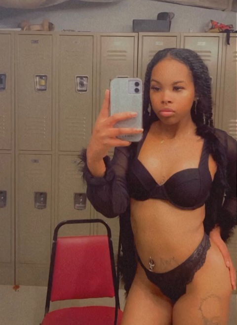 stormiilover666 OnlyFans - Free Access to 32 Videos & 49 Photos Onlyfans Free Access