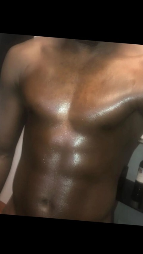 strokeking100 OnlyFans - Free Access to 32 Videos & 49 Photos Onlyfans Free Access