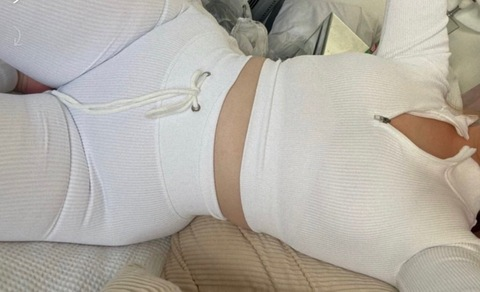 sugarhoneybabyx OnlyFans - Free Access to 43 Videos & 49 Photos Onlyfans Free Access