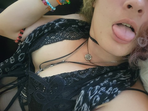 suziesuites OnlyFans - Free Access to 32 Videos & 339 Photos Onlyfans Free Access