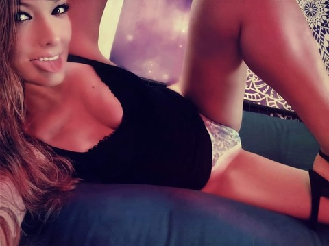 sweetheart1985 OnlyFans - Free Access to 32 Videos & 49 Photos Onlyfans Free Access