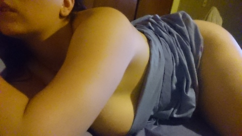 sweetsunnny OnlyFans - Free Access to 32 Videos & 49 Photos Onlyfans Free Access