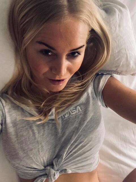 sweincgirl OnlyFans - Free Access to 32 Videos & 49 Photos Onlyfans Free Access