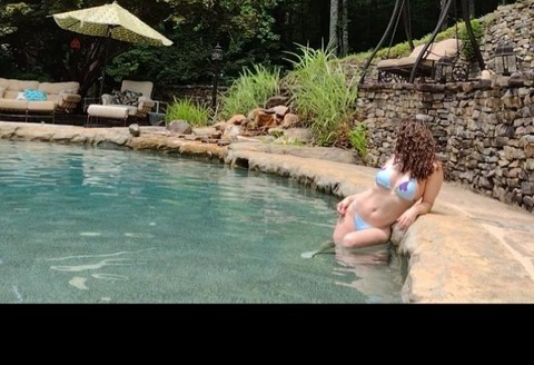 takeapeekk OnlyFans - Free Access to 32 Videos & 49 Photos Onlyfans Free Access