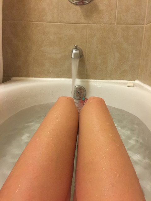 taraashley69 OnlyFans - Free Access to 32 Videos & 49 Photos Onlyfans Free Access