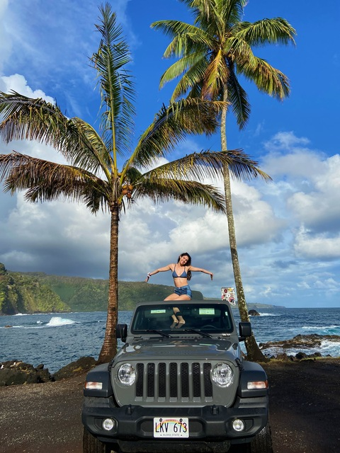 taylorthesaylor OnlyFans - Free Access to 32 Videos & 49 Photos Onlyfans Free Access