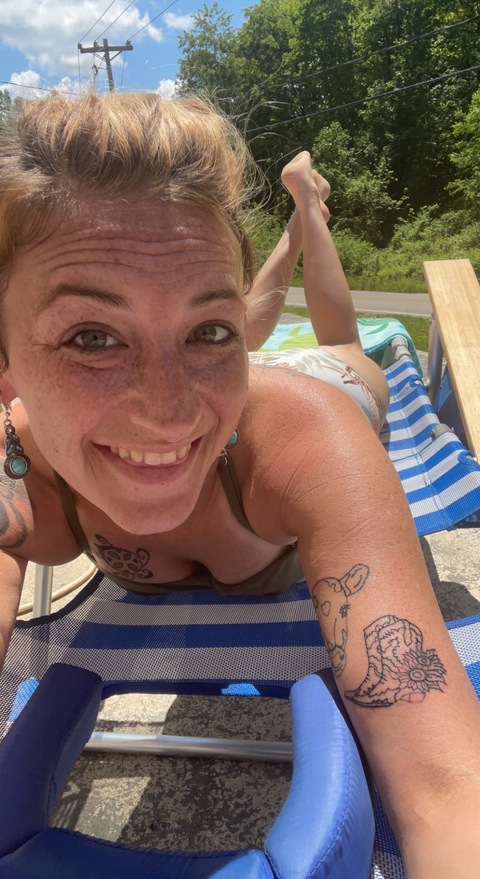 that.sassy.girl OnlyFans - Free Access to 32 Videos & 49 Photos Onlyfans Free Access