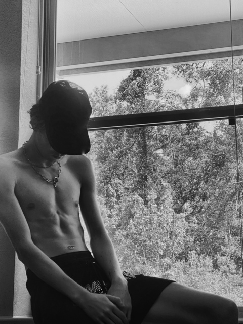 thatboykurt OnlyFans - Free Access to 32 Videos & 49 Photos Onlyfans Free Access