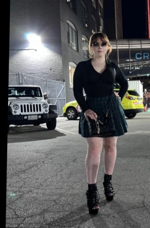 thatseductiveredhead OnlyFans - Free Access to 32 Videos & 200 Photos Onlyfans Free Access