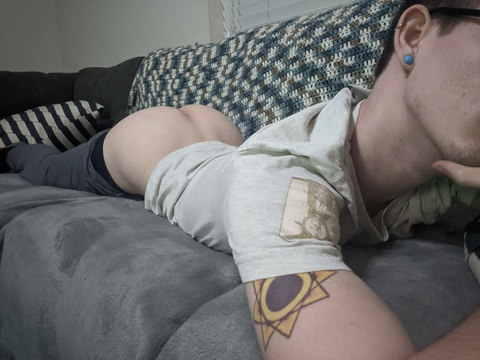 thebladeofdawn OnlyFans - Free Access to 41 Videos & 90 Photos Onlyfans Free Access