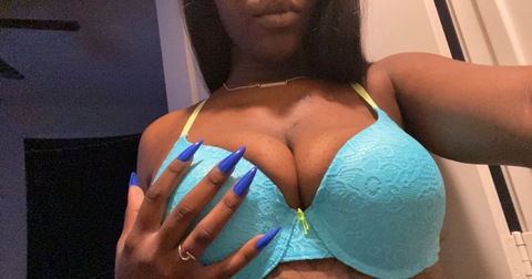 theeluvlylacey OnlyFans - Free Access to 32 Videos & 49 Photos Onlyfans Free Access