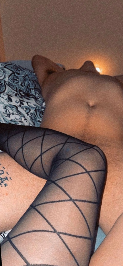 theguynextdoor122 OnlyFans - Free Access to 32 Videos & 49 Photos Onlyfans Free Access