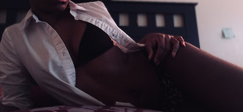 thelyralee OnlyFans - Free Access to 32 Videos & 49 Photos Onlyfans Free Access