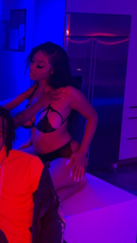 therealbriannaa OnlyFans - Free Access to 32 Videos & 49 Photos Onlyfans Free Access