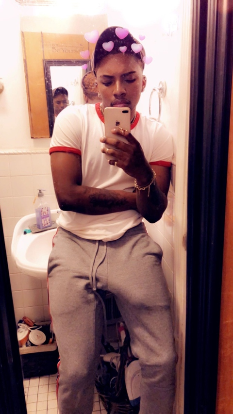 therealkaronx OnlyFans - Free Access to 32 Videos & 49 Photos Onlyfans Free Access