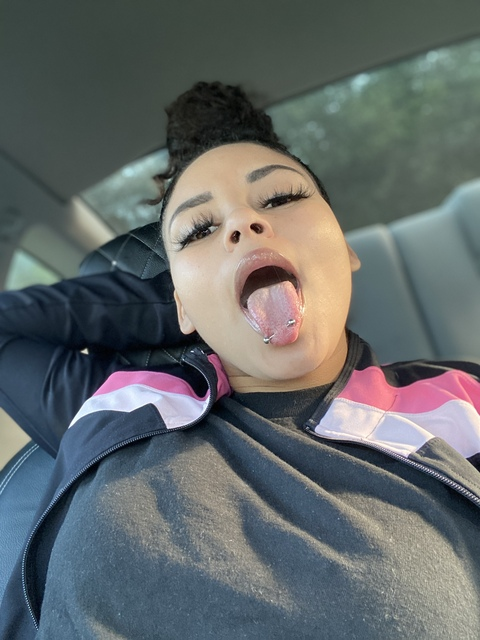 therealnicolee OnlyFans - Free Access to 32 Videos & 49 Photos Onlyfans Free Access