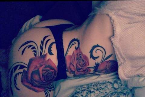 theredvelvet51 OnlyFans - Free Access to 32 Videos & 49 Photos Onlyfans Free Access