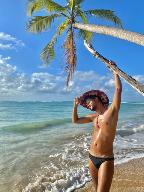 thethejuansebastian OnlyFans - Free Access to 32 Videos & 49 Photos Onlyfans Free Access