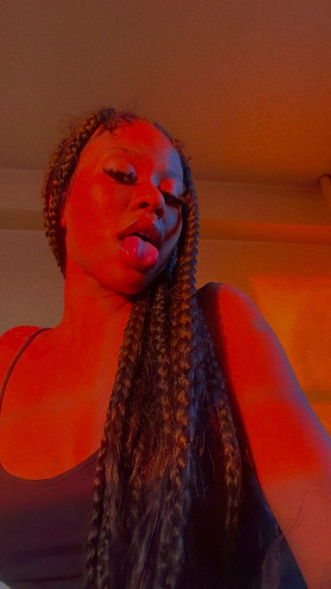 theyluvaireiss OnlyFans - Free Access to 32 Videos & 49 Photos Onlyfans Free Access