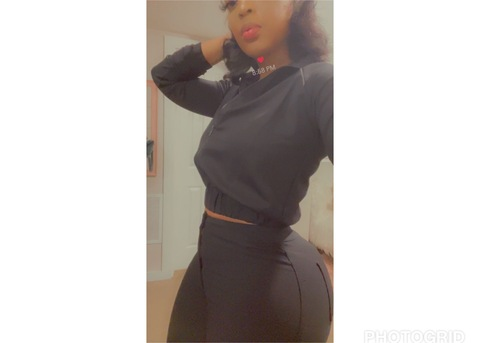 thicckk_secret OnlyFans - Free Access to 32 Videos & 49 Photos Onlyfans Free Access