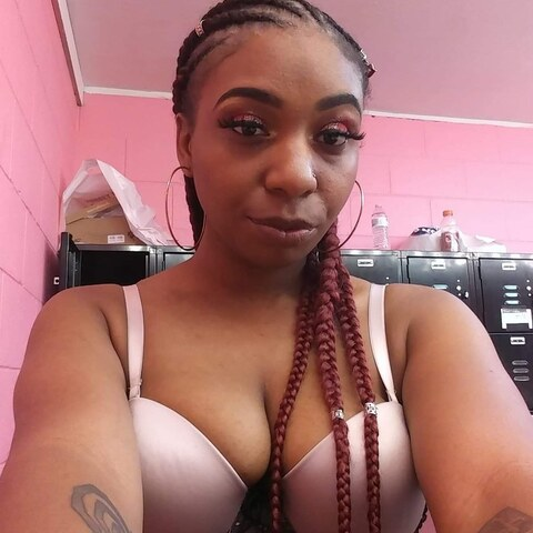 thiccmikk OnlyFans - Free Access to 32 Videos & 49 Photos Onlyfans Free Access