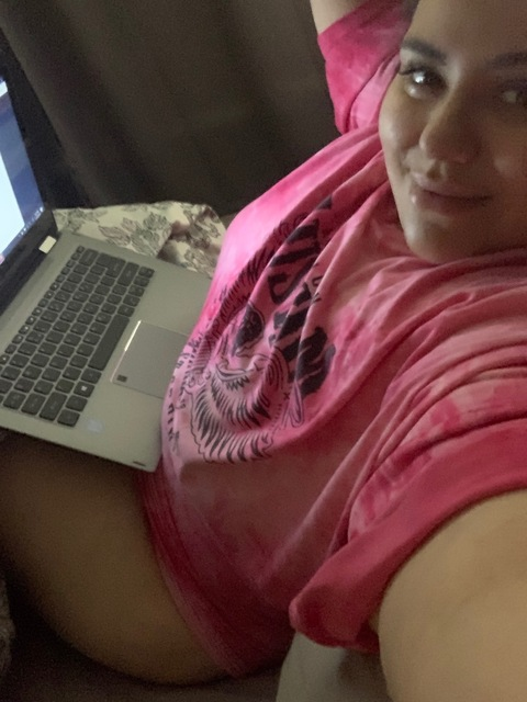 thicknlovely11 OnlyFans - Free Access to 41 Videos & 49 Photos Onlyfans Free Access