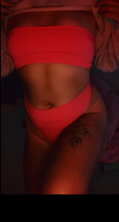 thickxox OnlyFans - Free Access to 32 Videos & 49 Photos Onlyfans Free Access