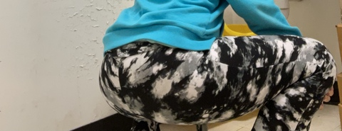 thickyynikkiibitch OnlyFans - Free Access to 32 Videos & 113 Photos Onlyfans Free Access