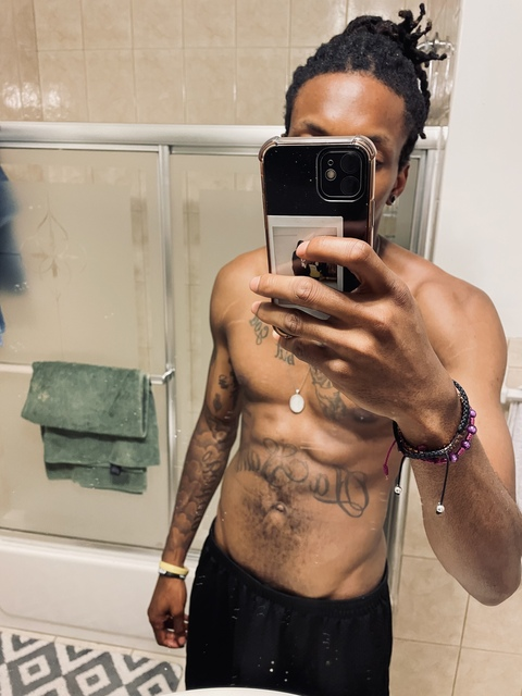 threeleggreg OnlyFans - Free Access to 32 Videos & 49 Photos Onlyfans Free Access