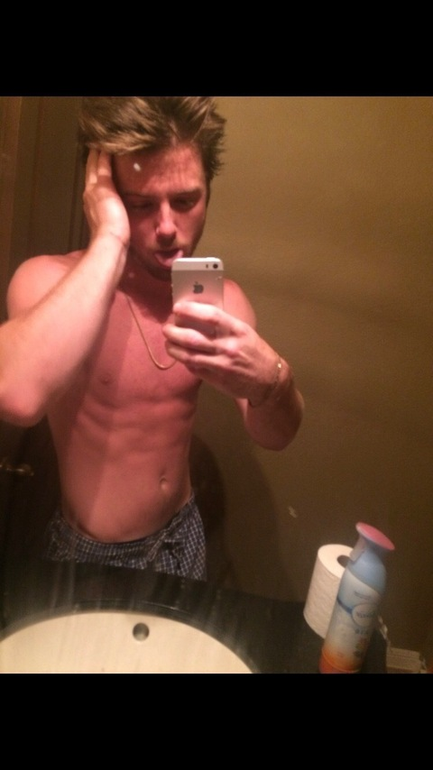 tonyjusttonyyy OnlyFans - Free Access to 32 Videos & 49 Photos Onlyfans Free Access