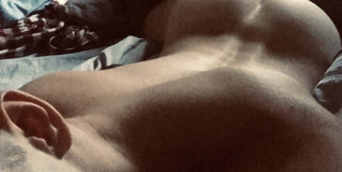 traviemetz OnlyFans - Free Access to 32 Videos & 49 Photos Onlyfans Free Access