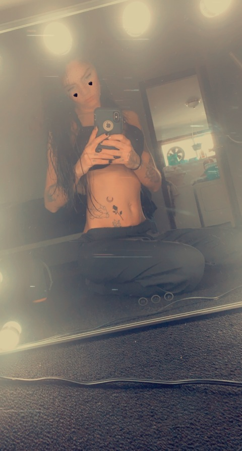 tricialou OnlyFans - Free Access to 32 Videos & 136 Photos Onlyfans Free Access