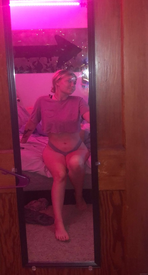 trippyhoe OnlyFans - Free Access to 32 Videos & 87 Photos Onlyfans Free Access