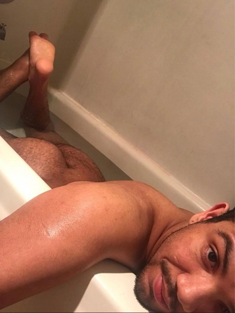 tye_midohn OnlyFans - Free Access to 32 Videos & 49 Photos Onlyfans Free Access