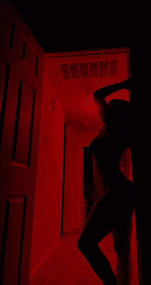 u100689765 OnlyFans - Free Access to 32 Videos & 49 Photos Onlyfans Free Access