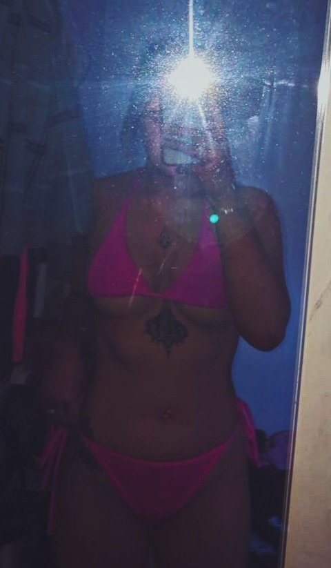 u109588476 OnlyFans - Free Access to 32 Videos & 49 Photos Onlyfans Free Access