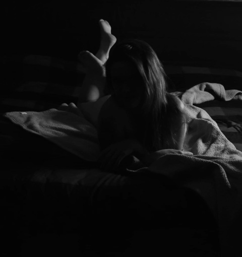 u112940704 OnlyFans - Free Access to 32 Videos & 84 Photos Onlyfans Free Access