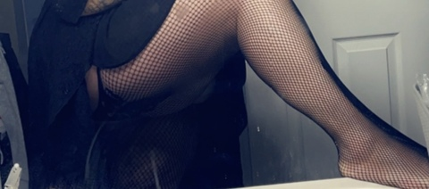 u130603308 OnlyFans - Free Access to 32 Videos & 49 Photos Onlyfans Free Access