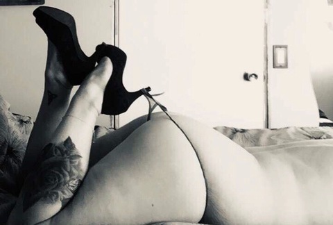 u143171203 OnlyFans - Free Access to 32 Videos & 49 Photos Onlyfans Free Access