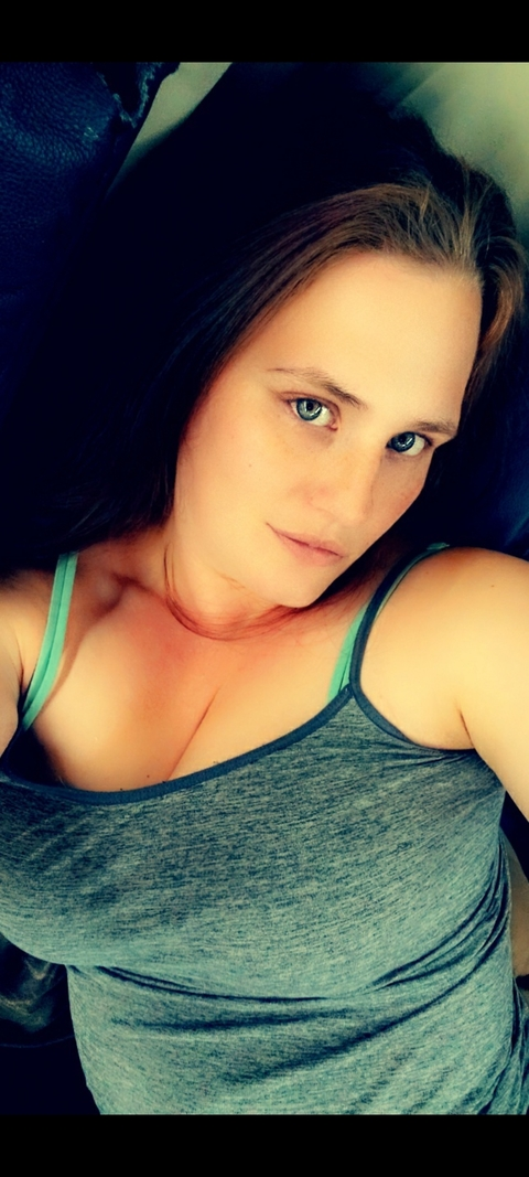 u144604212 OnlyFans - Free Access to 32 Videos & 49 Photos Onlyfans Free Access