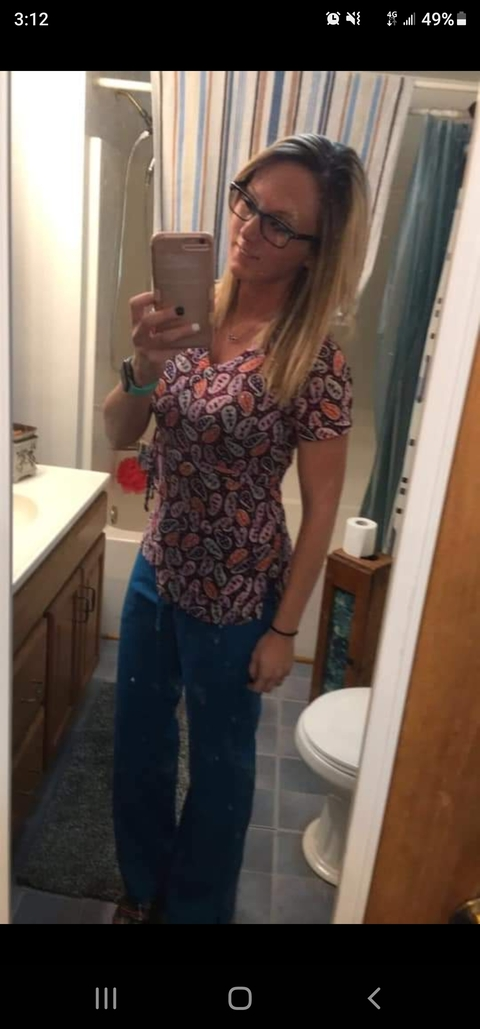 u150646120 OnlyFans - Free Access to 32 Videos & 49 Photos Onlyfans Free Access