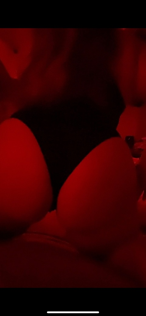 u153037943 OnlyFans - Free Access to 32 Videos & 49 Photos Onlyfans Free Access